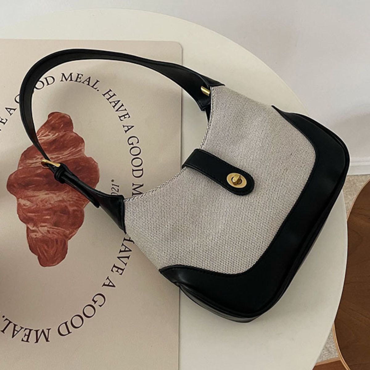 Contrast Canvas Shoulder Bag - Lecatta