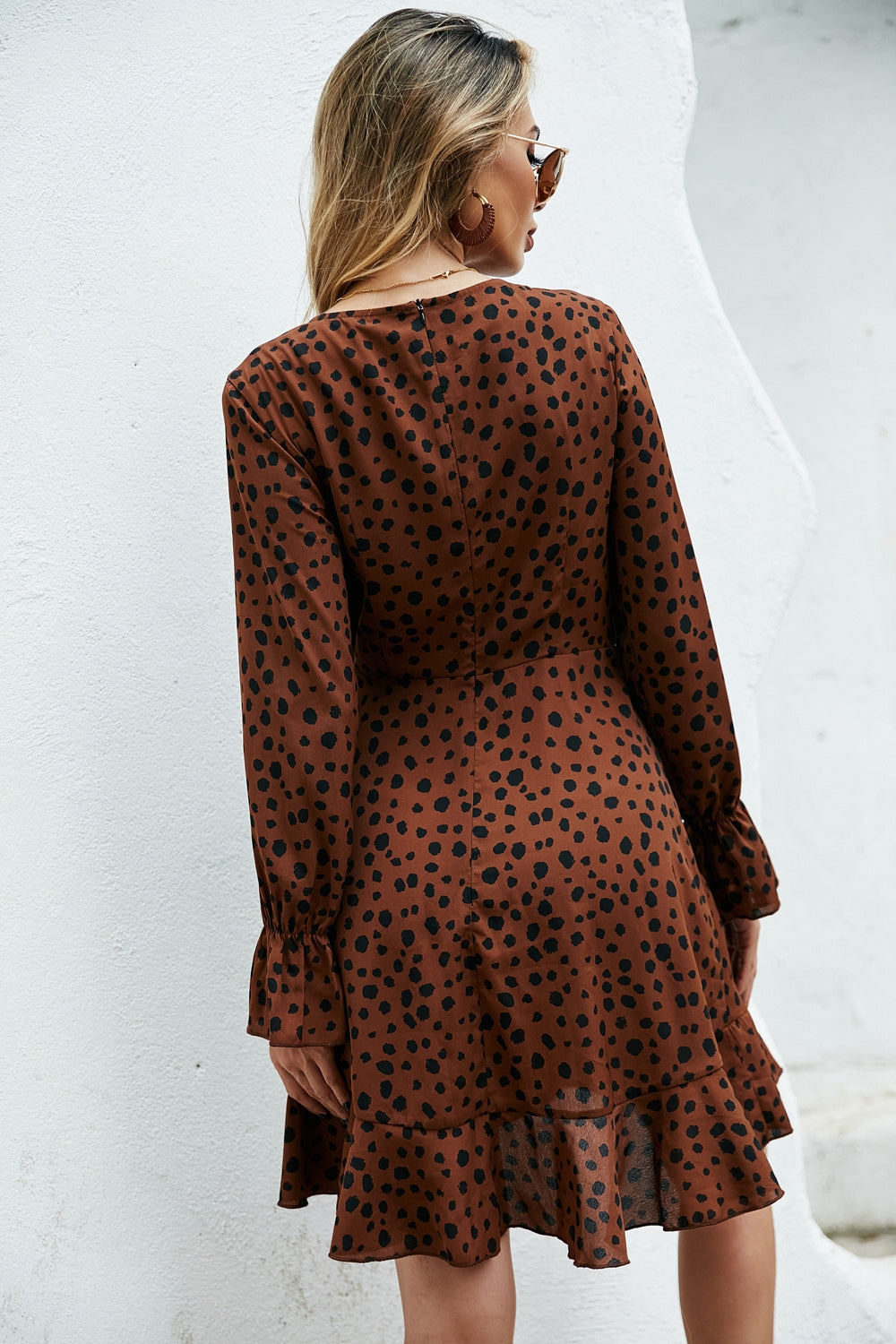 Round Neck Flounce Sleeve Tie Waist Mini Dress - Lecatta
