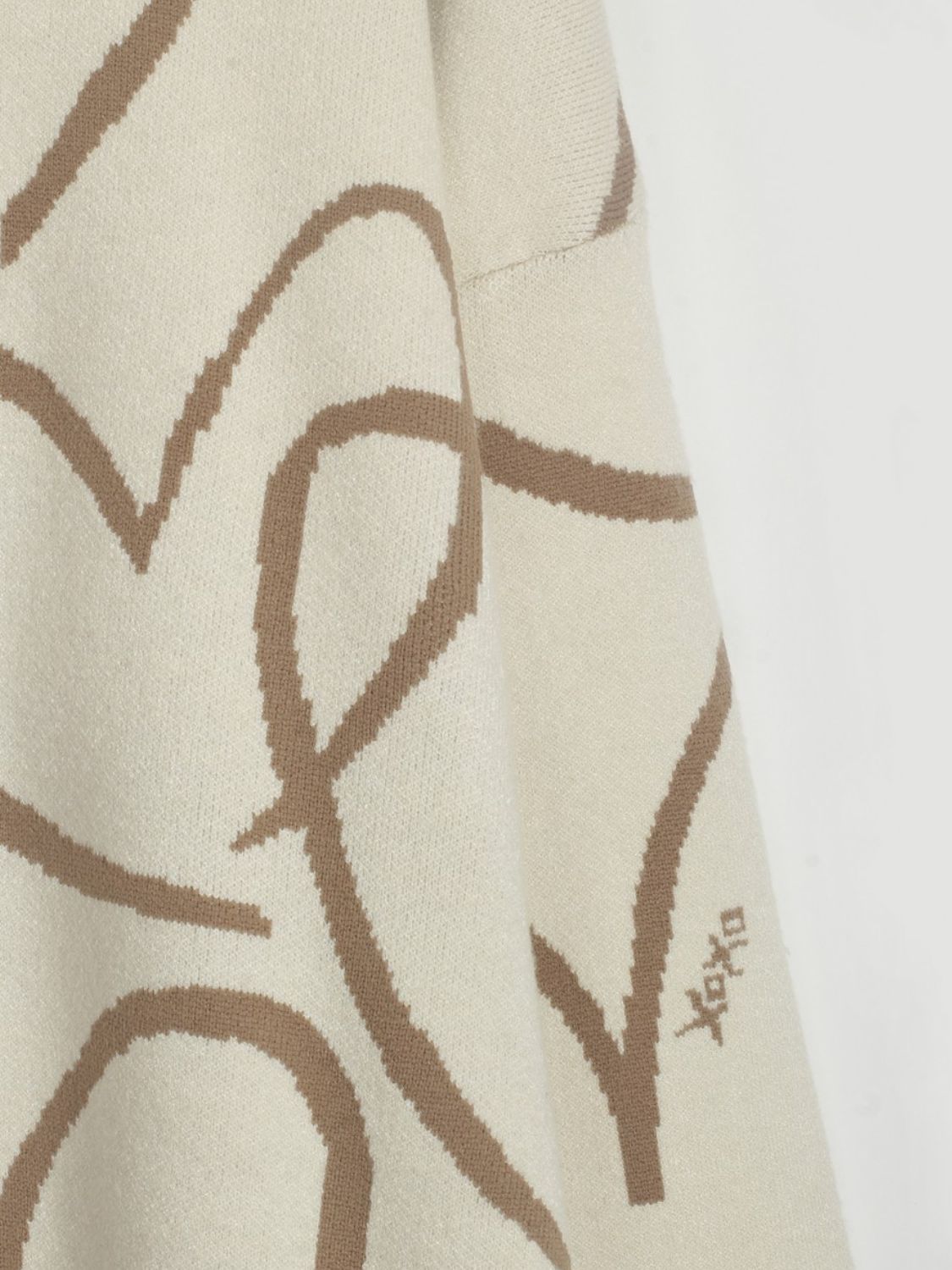 Heart Pattern Drawstring Hem Sweater - Lecatta