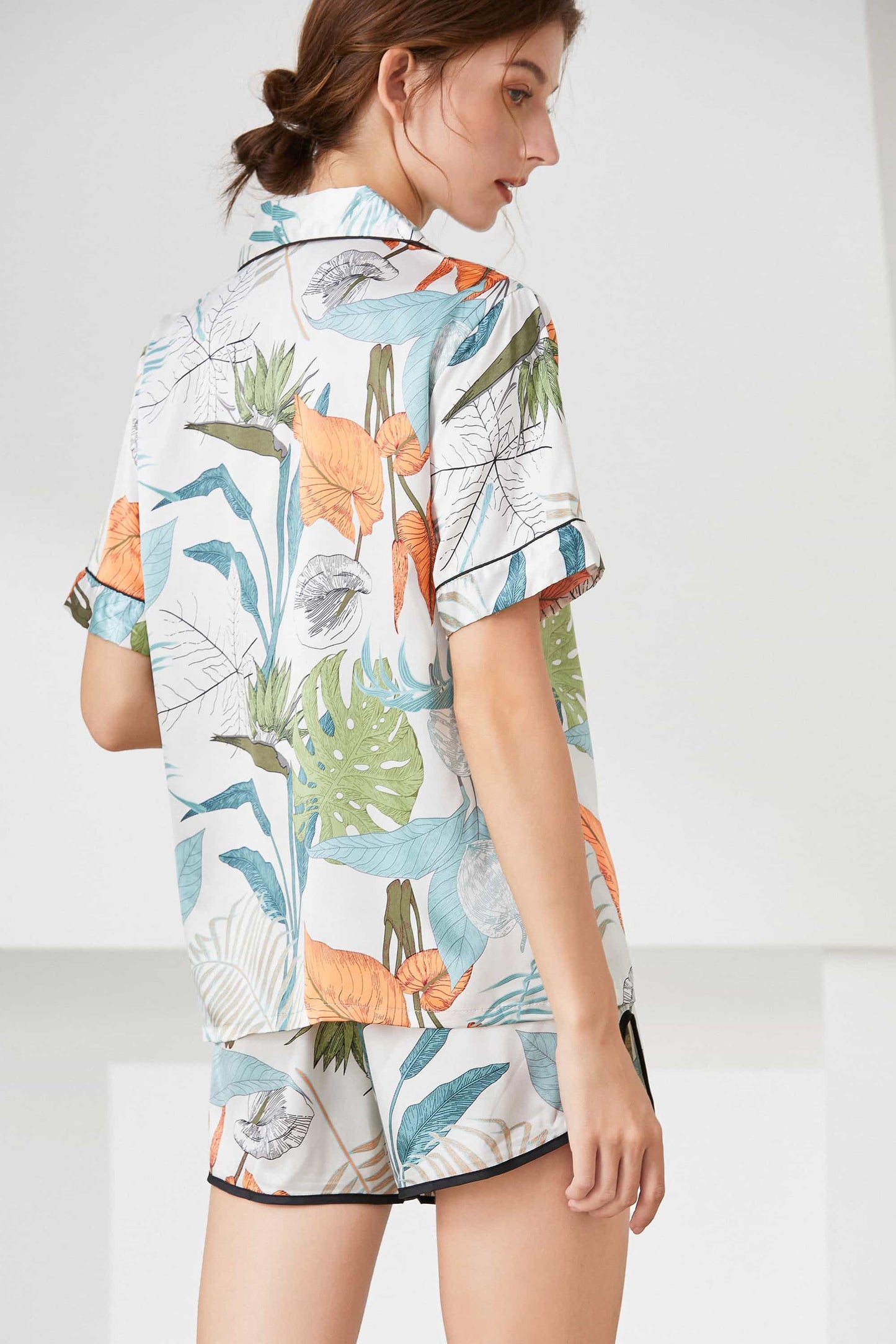 Lapel Collar Shirt and Shorts Lounge Set - Lecatta