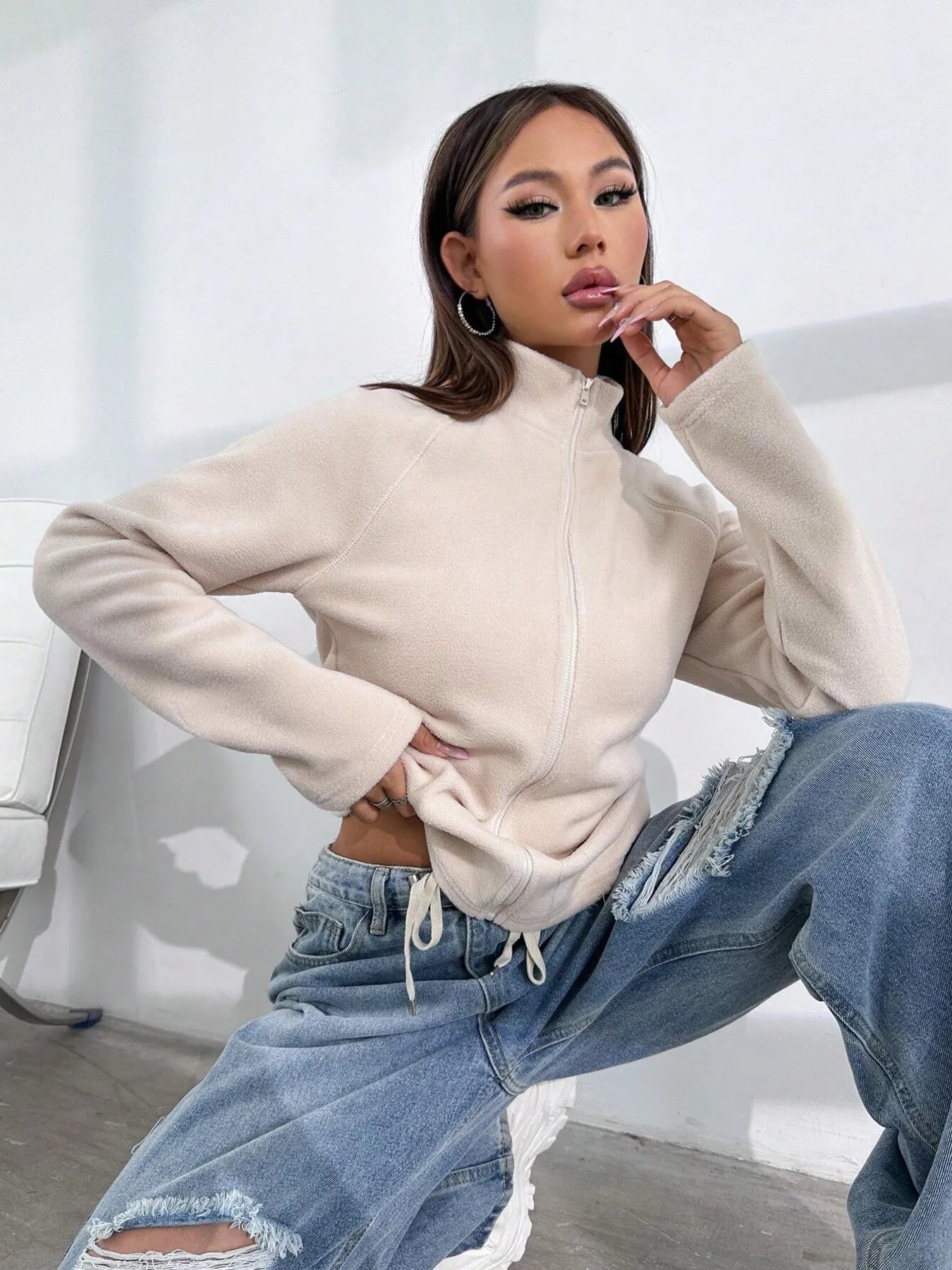 ff7952f010ea468cb21a1e35cc945a67-Max-Origin