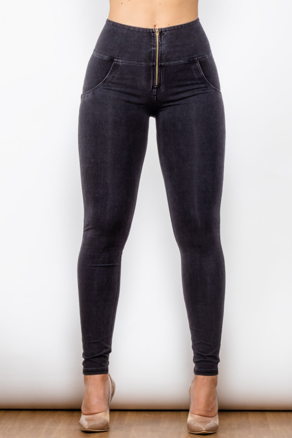 Zip Closure Skinny Jeans - Lecatta