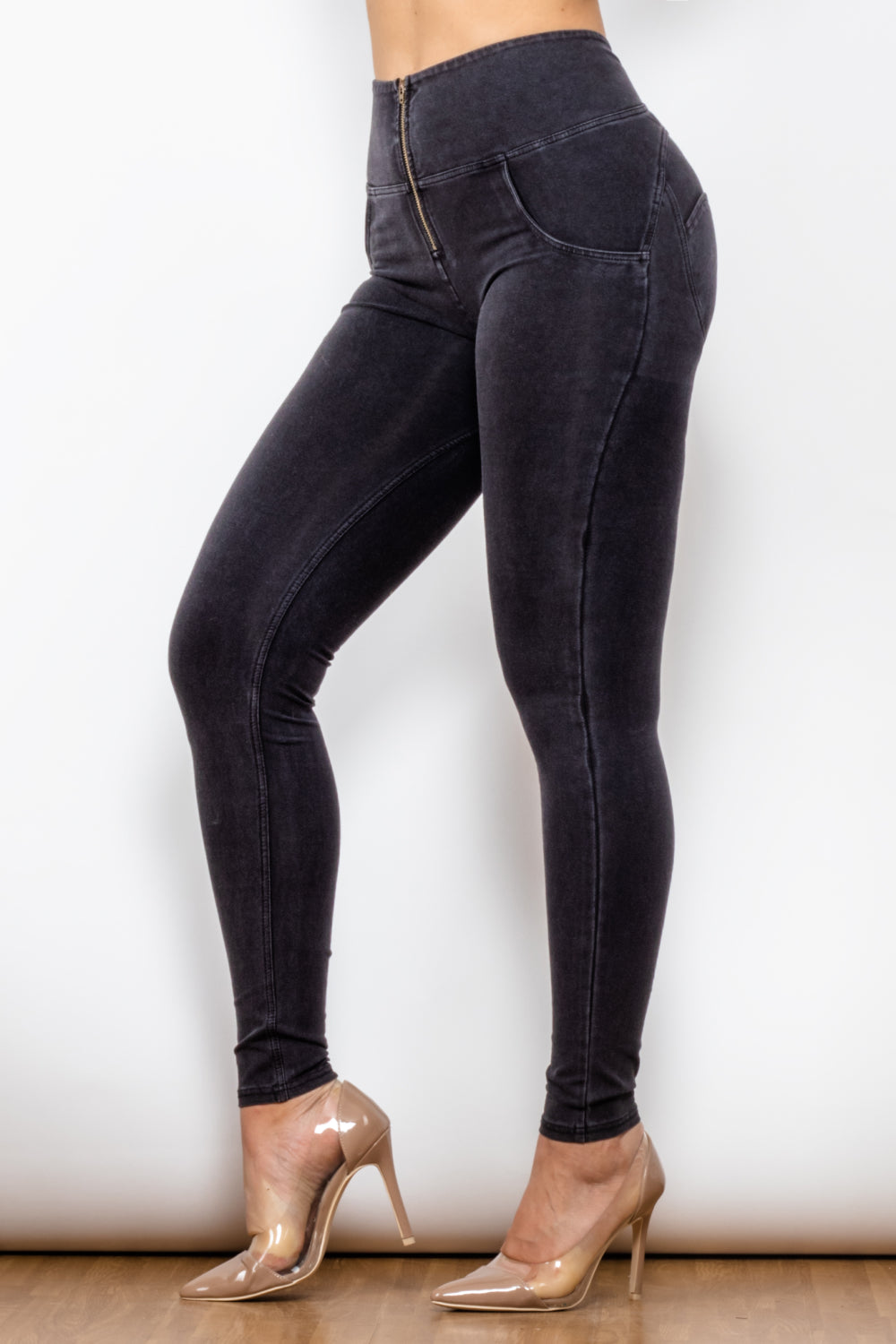 Zip Closure Skinny Jeans - Lecatta