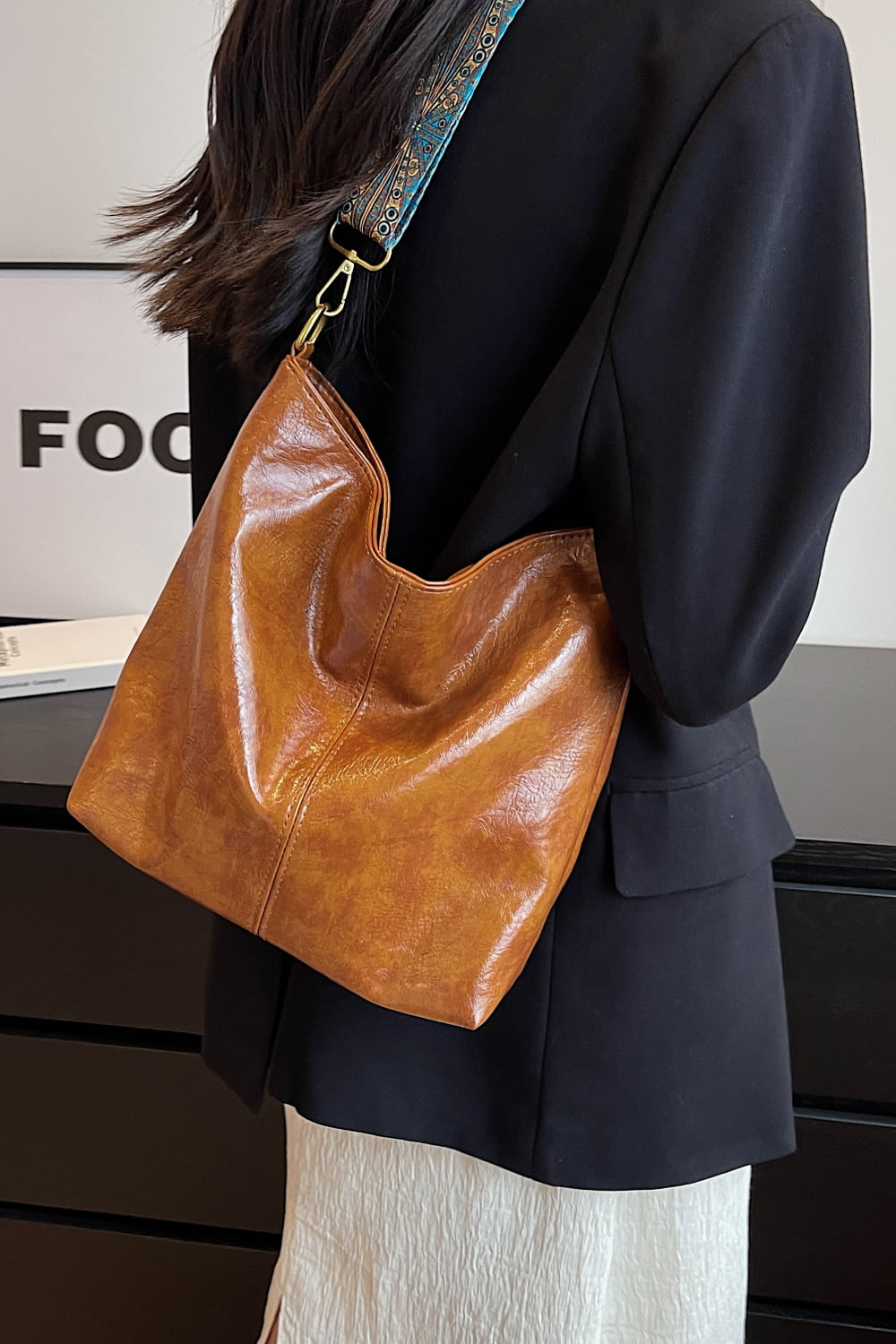 PU Leather Shoulder Bag - Lecatta